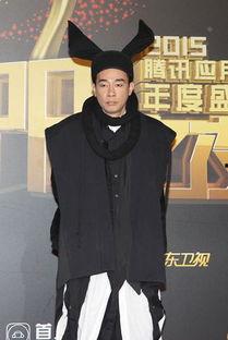 陈小春爆料钱嘉乐视频,揭秘兄弟情深背后的感人瞬间  第2张